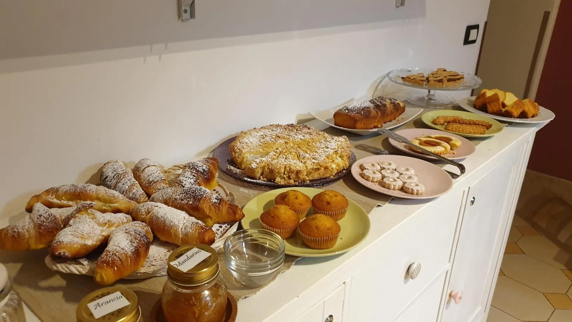 *** Bed & Breakfast Dimoramuri B&B Catania Italy